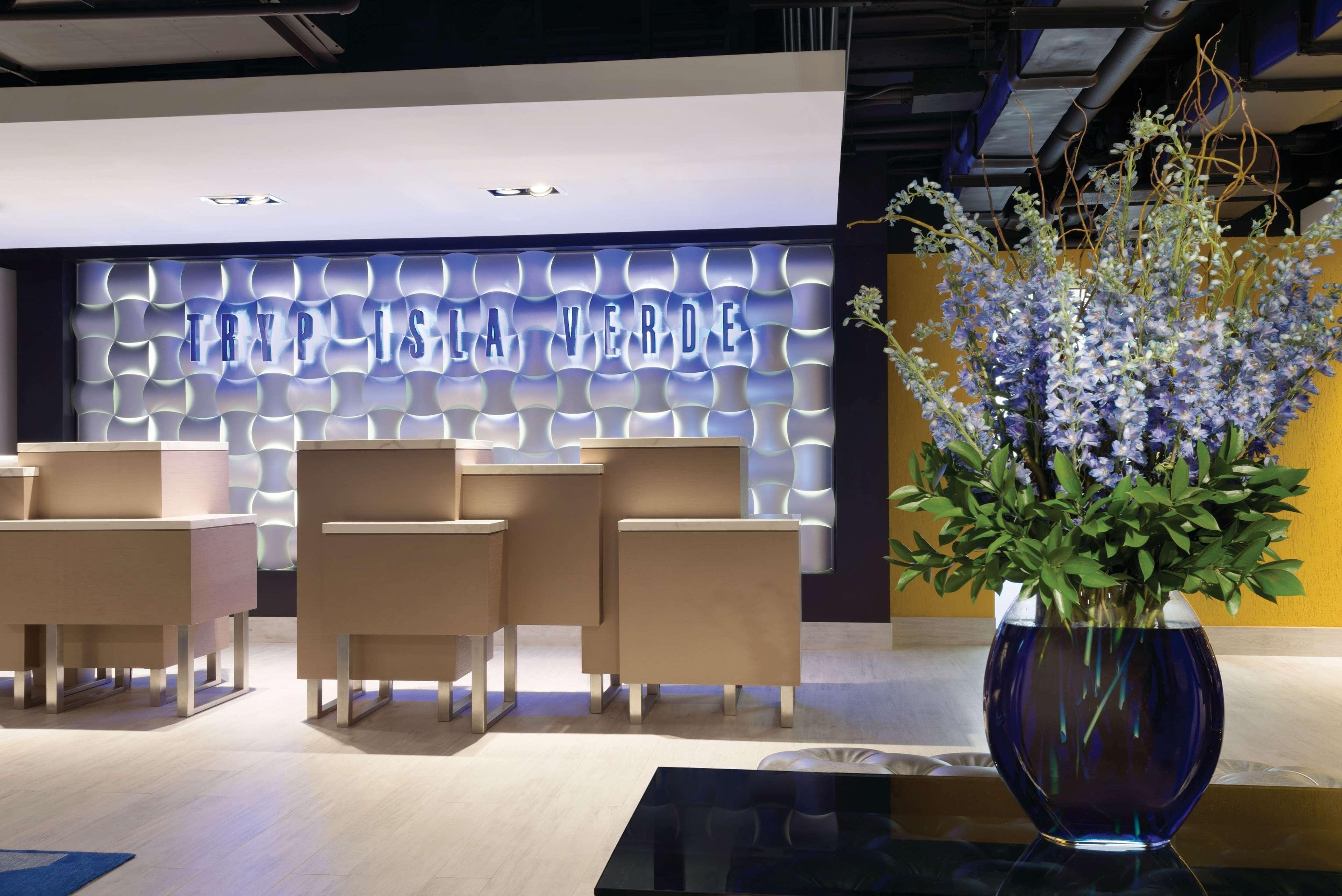 Tryp By Wyndham Isla Verde San Juan Exteriör bild