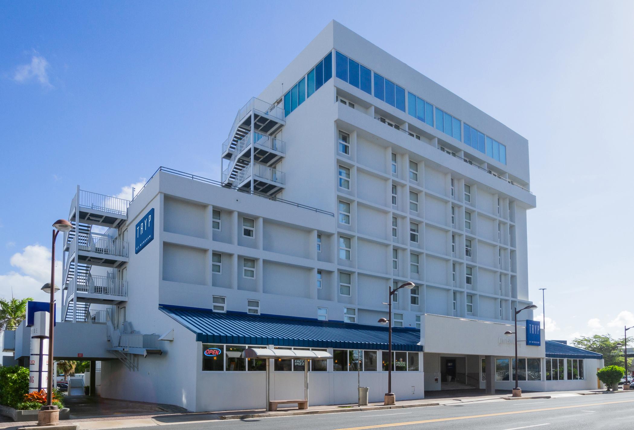 Tryp By Wyndham Isla Verde San Juan Exteriör bild