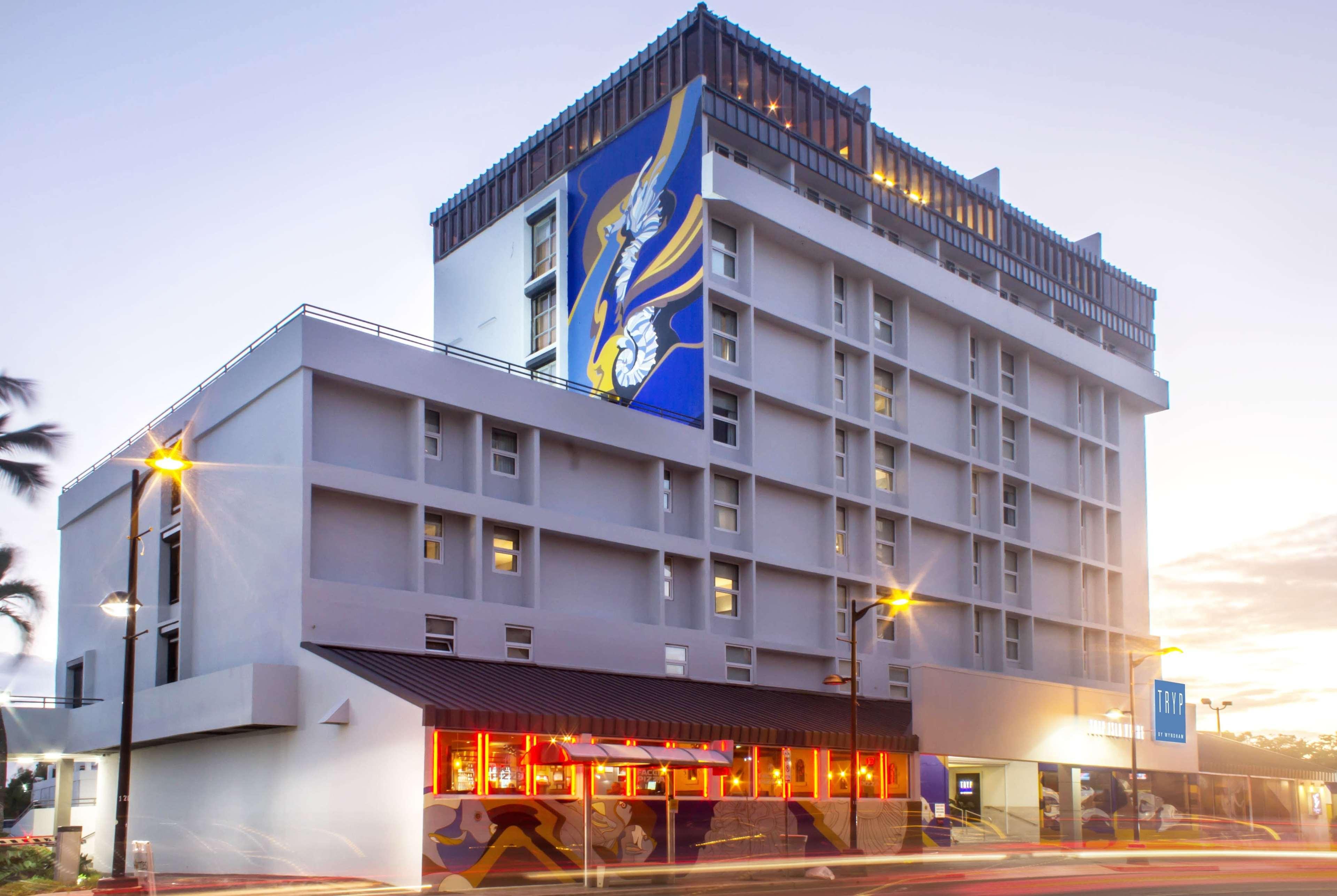 Tryp By Wyndham Isla Verde San Juan Exteriör bild