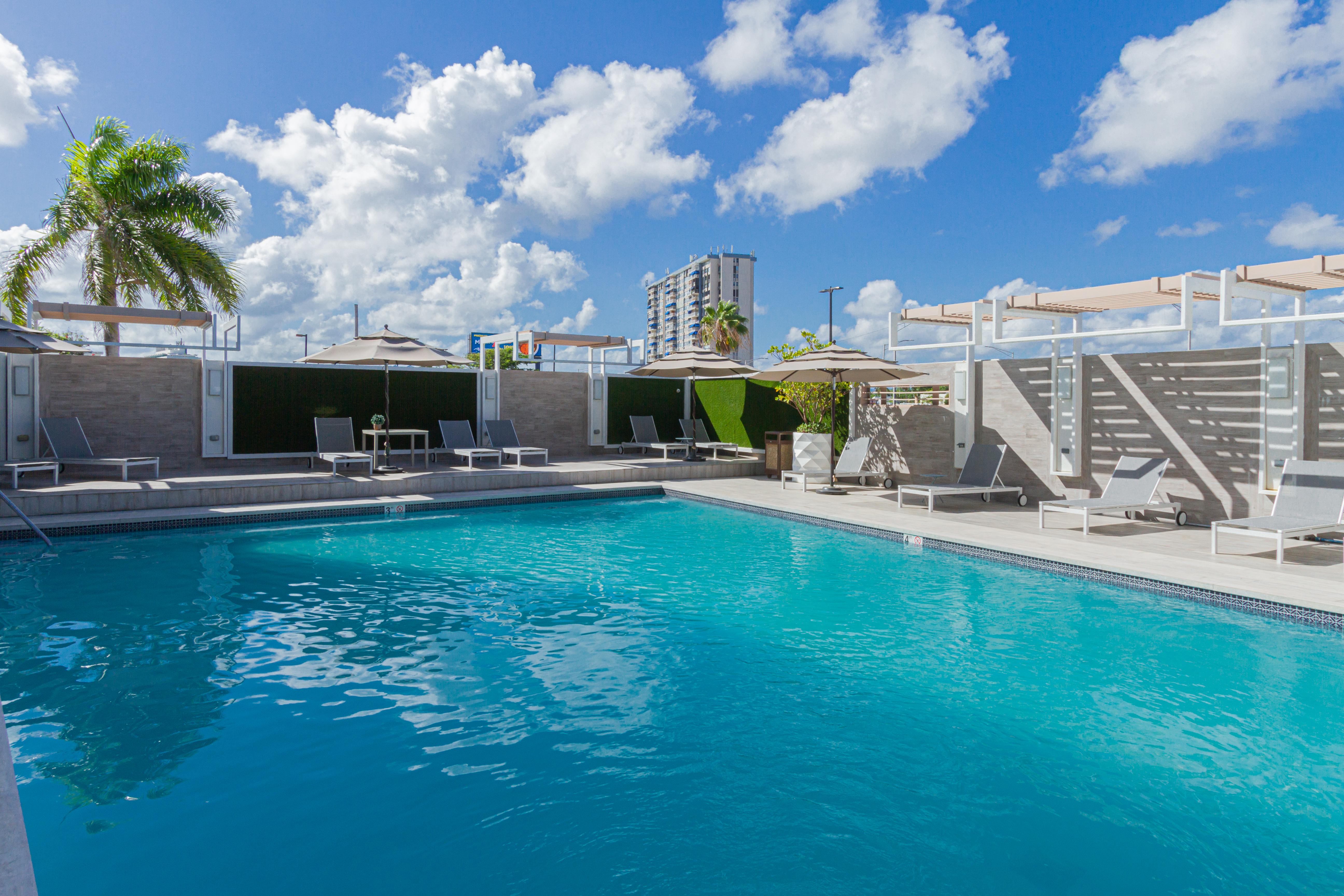 Tryp By Wyndham Isla Verde San Juan Exteriör bild